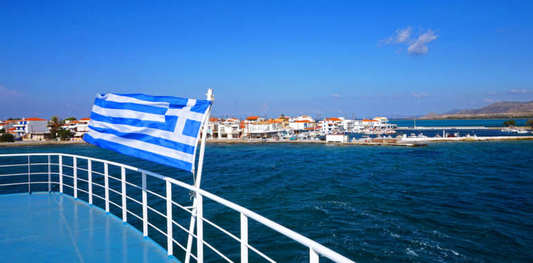 Mit Zug, Fähre und Bus nach Griechenland
